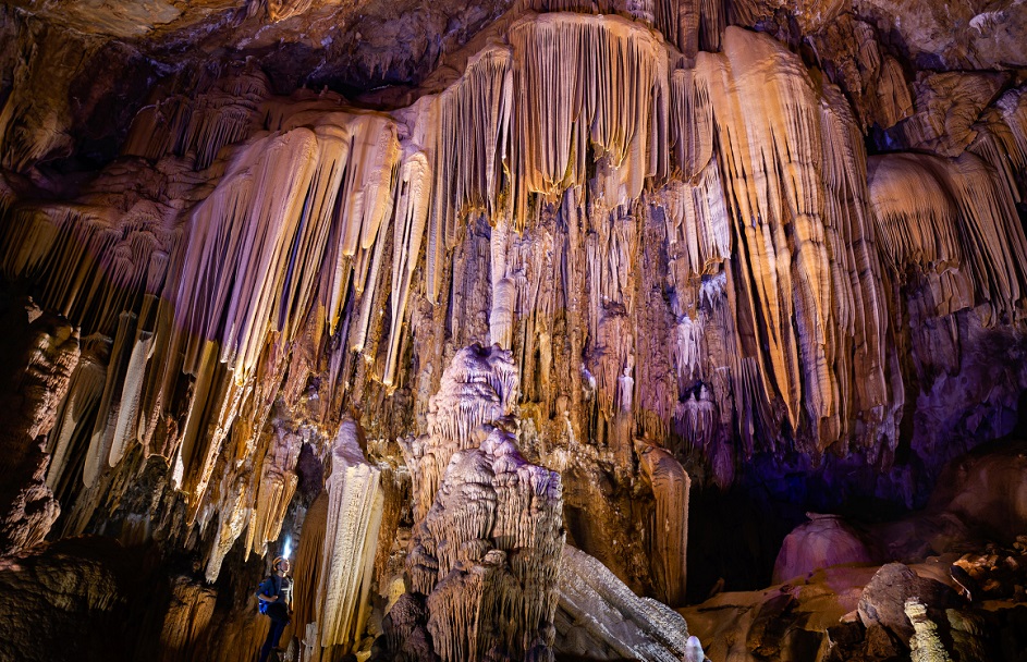 hung-Thoong-cave-tour